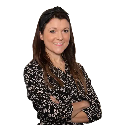 Picture of a Oneresource data entry virtual assistant next to list of services provided by Oneresource